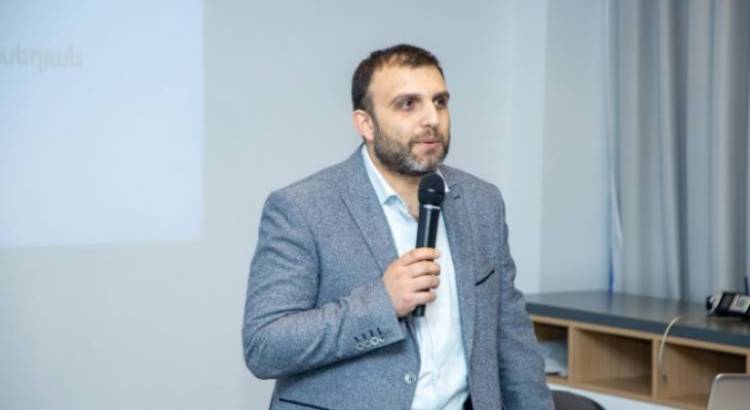 Ինչո՞ւ հեռացավ ՊԱԳ տնօրենը․ «Հրապարակ»