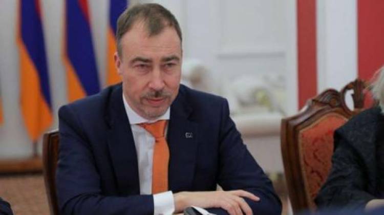 ՀՀ-Ադրբեջան սահմանին զինվորականների շարժ չկա, բաց ենք Ադրբեջանի հետ գործակցության համար. Տոյվո Կլաար