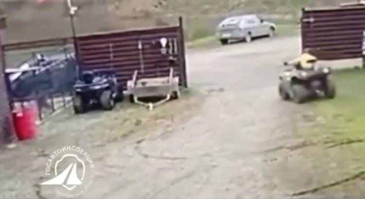 11-ամյա դպրոցականը կվադրոցիկլով վթարի է ենթարկվել․ հիվանդանոցի ճանապարհին մահացել է (տեսանյութ)
