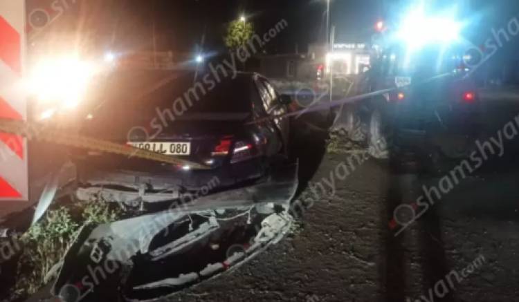 Երևանում «Mercedes»-ի 31-ամյա ոչ սթափ վարորդը բախվել է քաղաքապետարանի տրակտորին. կա վիրավոր