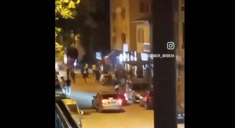 Քարերով ավերել են սիրիացիների կողմից ղեկավարվող «Հալեպ» ռեստորանը (տեսանյութ)