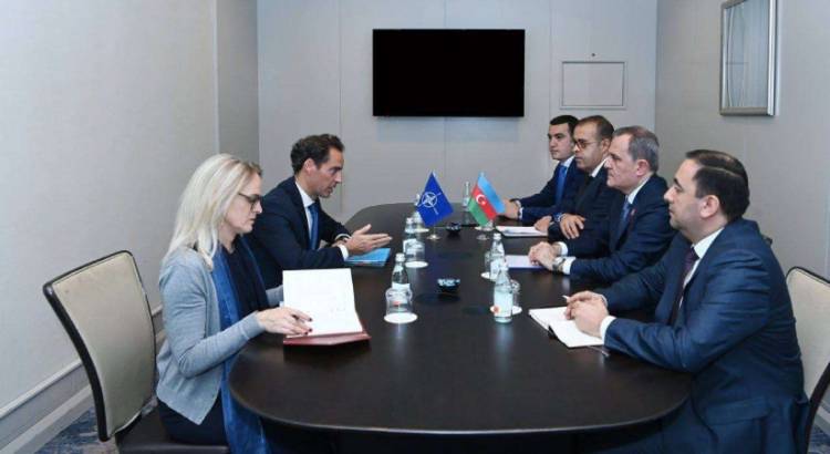 ՆԱՏՕ-ն վճռականորեն աջակցում է Հայաստանի և Ադրբեջանի հարաբերությունների կարգավորման․ Կոլոմինա
