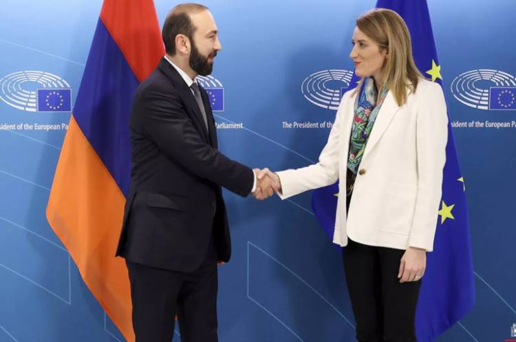 Միրզոյանը շնորհավորել է Մեցոլային՝ Եվրախորհրդարանի նախագահի պաշտոնում ընտրվելու առիթով