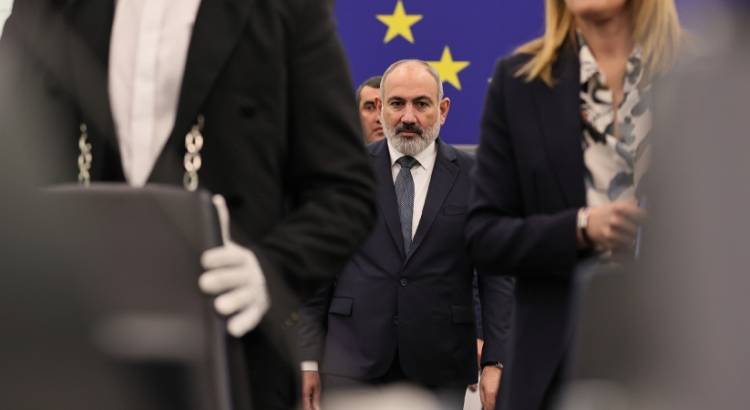 Առանց վիզայի ռեժիմի խոստումները զուտ պատեհապաշտություն են և մանիպուլյացիա․ Զախարովա