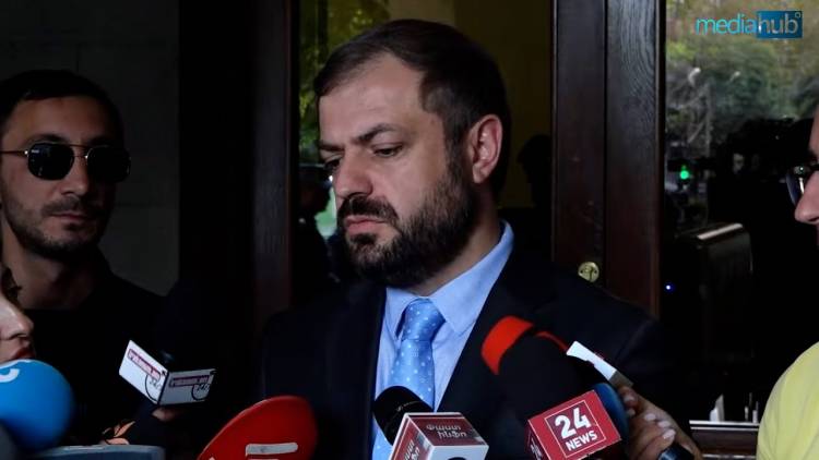 Քերոբյանից պրծանք՝ Պապոյանի ձեռքն ընկանք․ ՔՊ-ական նախարարն ասում է՝ մեզ ցորեն պետք չէ 