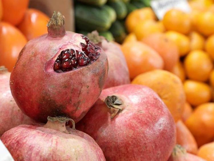 Մասնագետը նշել է մրգերի 3 տեսակ, որոնք կարելի է ուտել կորիզներով