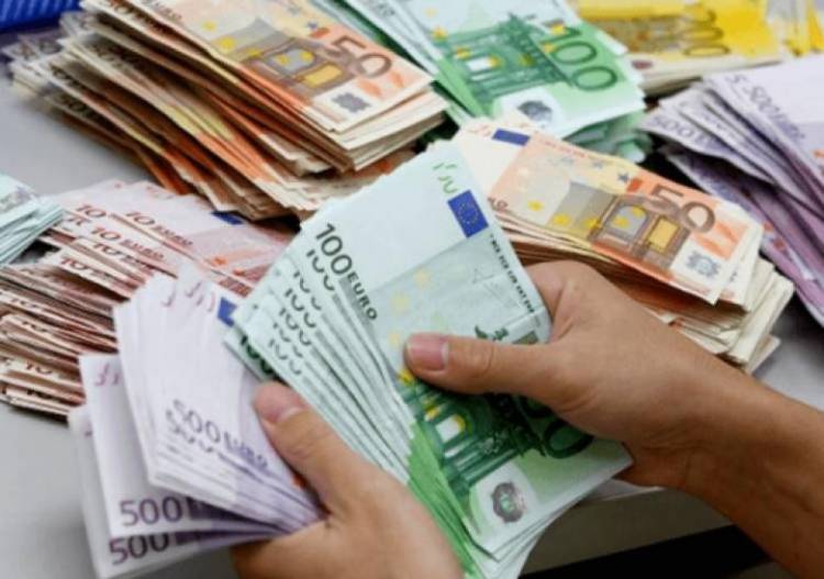 Ռուբլին թանկացել է․ փոխարժեքն՝ այսօր