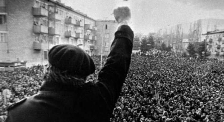 1988-ին արցախցու մտքով անգամ չի անցել, որ 37 տարի անց առաջին հարվածը թիկունքից ստանալու ենք պաշտոնական Երևանից