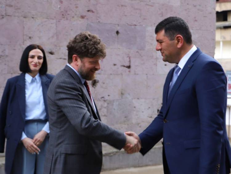 Խթանվելու է ֆրանսերեն լեզվի ուսուցումն ու տարածումը Կապանում