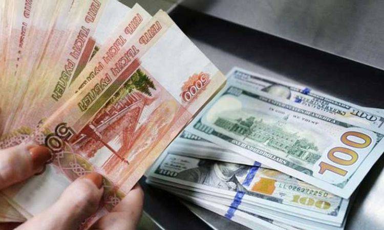Դոլարը թանկացել է, ռուբլին՝ էժանացել․ փոխարժեքն՝ այսօր