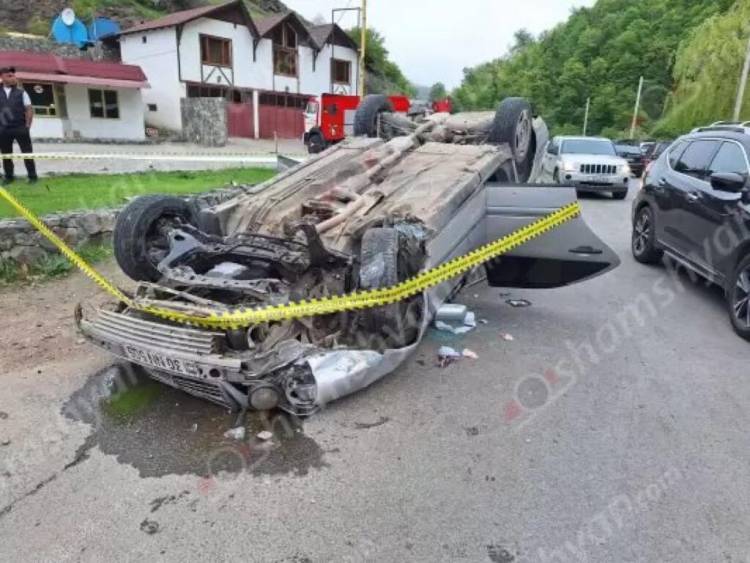 Տավուշի մարզում Mercedes-ը գլխիվայր շրջվել է. 7 վիրավորներից 4-ը երեխաներ են