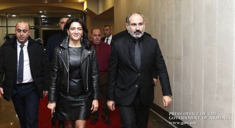 Կրակն են ընկել «ապօրինի գույքի» ձեռը. «Հրապարակ»