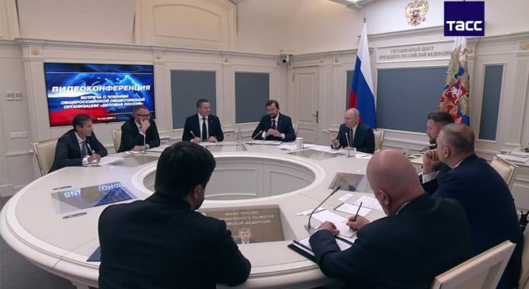 Պուտինը Ռուսաստանի դեմ պատժամիջոցներ սահմանողներին անվանել է հիմարներ