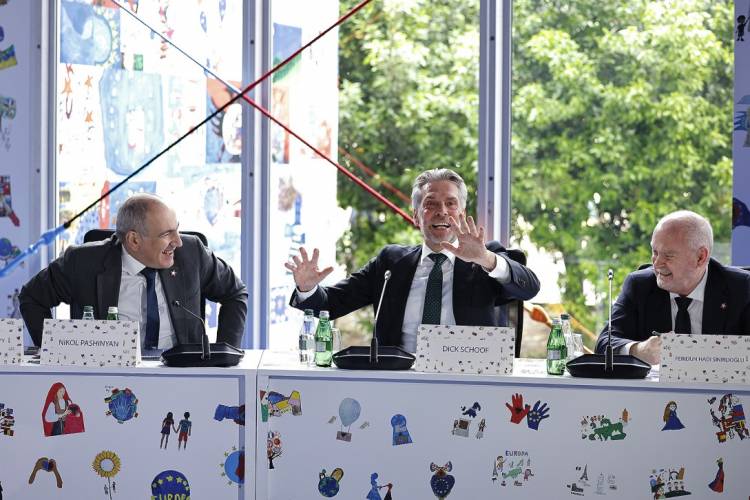 «Ապահովելով Եվրոպայի անվտանգությունը»․ Փաշինյանն Ալբանիայում փակ քննարկման է մասնակցել
