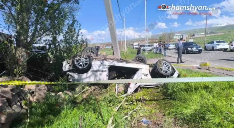 Ողբերգական վթար, Արթիկում «BMW»-ն գլխիվայր շրջվել է, վարորդը մաhացել է․ Shamshyan