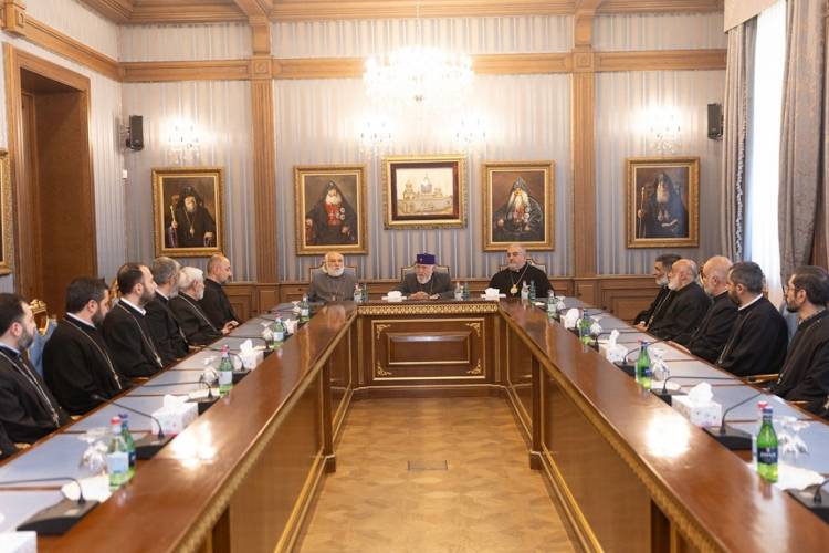 Ամենայն Հայոց Կաթողիկոսը պատգամել է հայորդիներին համախմբել՝ ի խնդիր հայրենիքում առկա դժվարությունների հաղթահարման