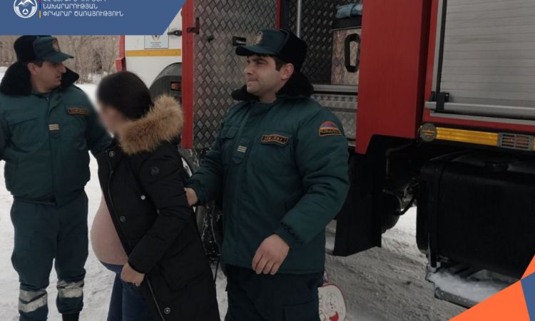 Փրկարարները հղի կնոջը տեղափոխել են բժշկական կենտրոն