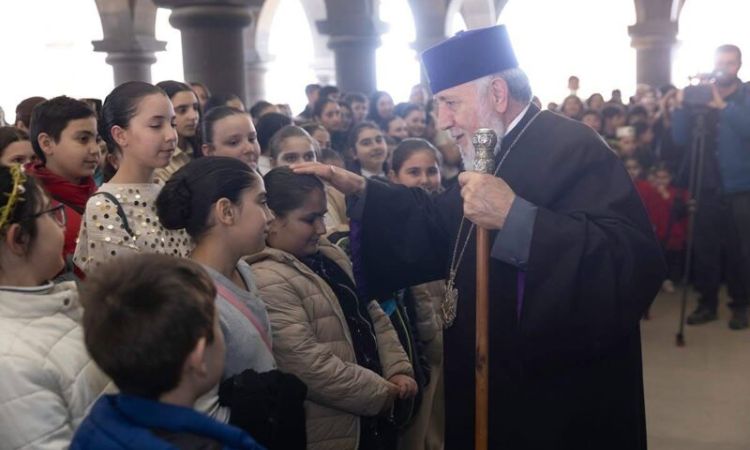 Ի դեմս Հայորդաց տների Հայ Եկեղեցին իր կարևոր նպաստն է բերում մատաղ սերնդի կրթության գործին