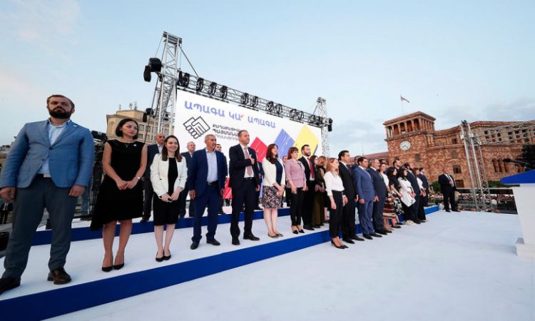 Իշխանությունները պատրաստվում են հարցումների թվեր «կրակել». «Փաստ»