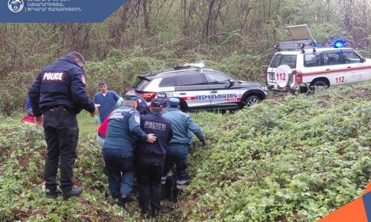 Կապան-Խոտանան ճանապարհին «Suzuki» մակնիշի մեքենան գլորվել է հարակից ձորը