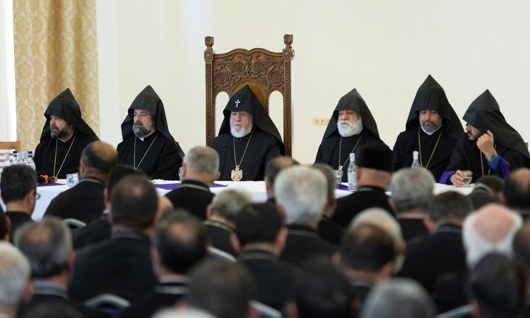 Մայր Աթոռին ներկայացվել են հարյուր միլիոնավոր դրամների հարկային պահանջներ․ «Հրապարակ»